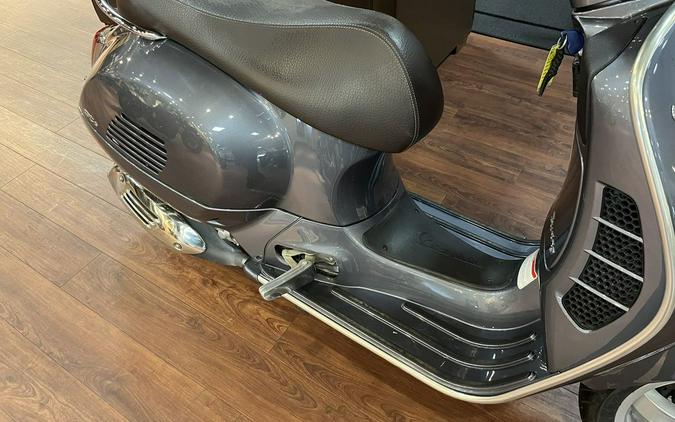 2021 Vespa GTS 300 HPE