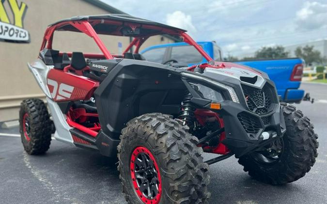 2024 Can-Am Maverick X3 X Ds Turbo RR Fiery Red & Hyper Silver