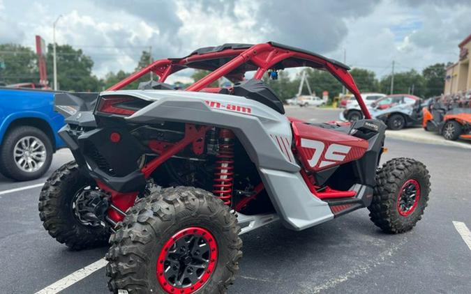 2024 Can-Am Maverick X3 X Ds Turbo RR Fiery Red & Hyper Silver