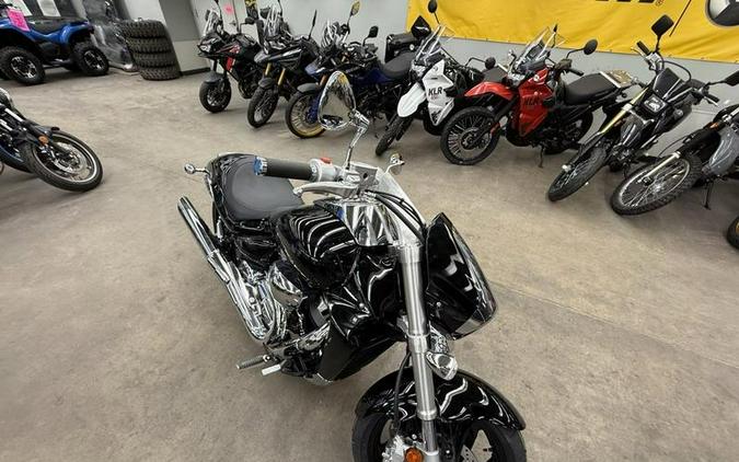 2025 Suzuki Boulevard M109R