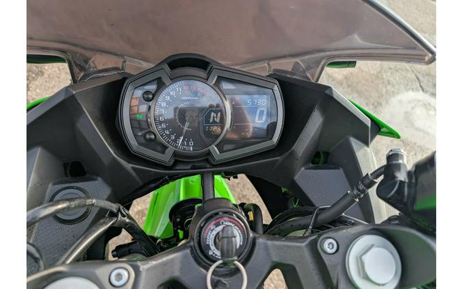 2022 Kawasaki Ninja 400 ABS KRT Edition