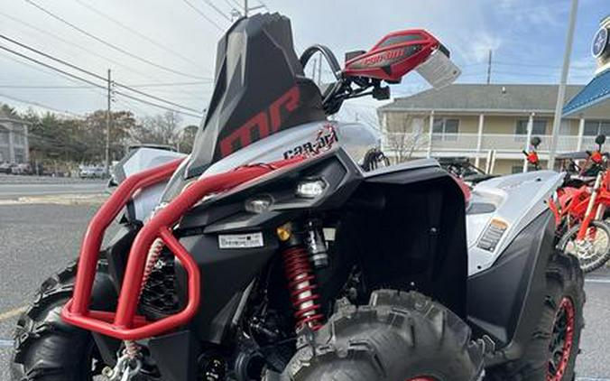 2026 Can-Am® Renegade X mr 1000 R Hyper Silver & Legion Red