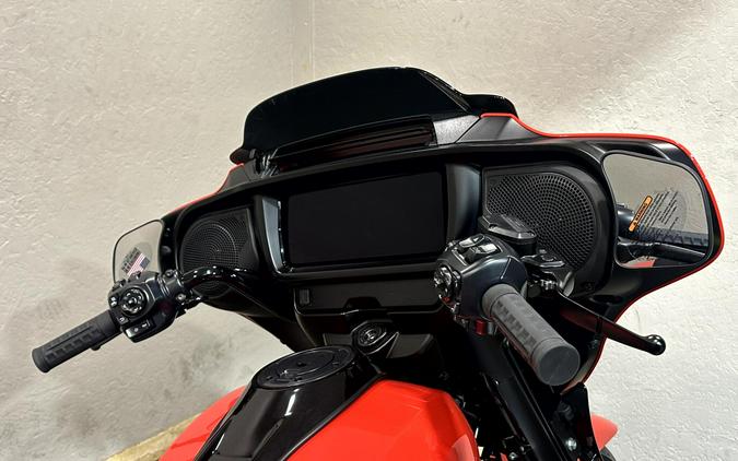 2026 Harley-Davidson® Street Glide® Blood Orange Black Trim