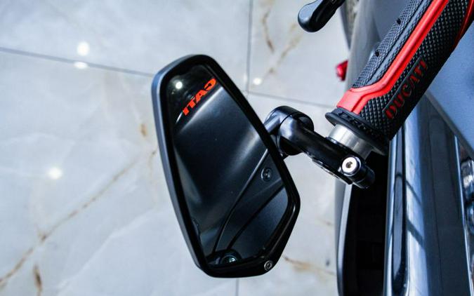 2025 Ducati Panigale V2 S