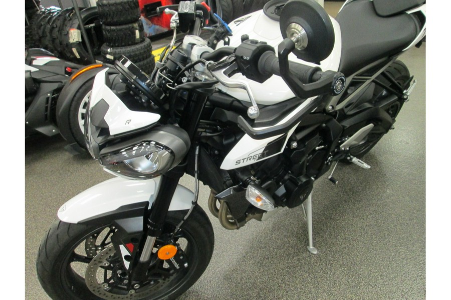 2024 Triumph street triple