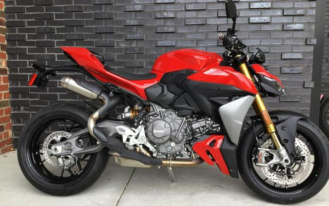 New 2026 Ducati STREETFIGHTER V2S