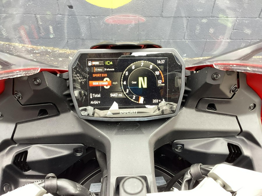 2025 Ducati Panigale V2