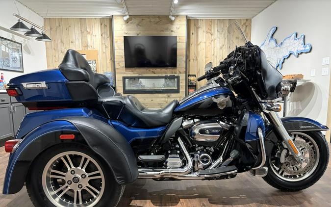 FLHTCUTG 2018 Tri Glide® Ultra
