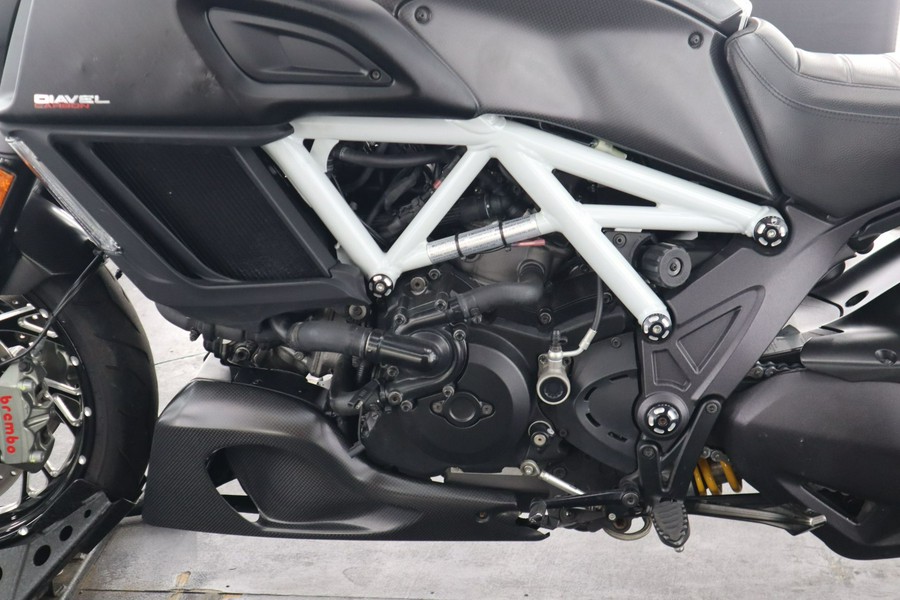 2015 Ducati Diavel Carbon