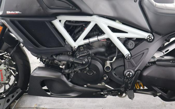 2015 Ducati Diavel Carbon