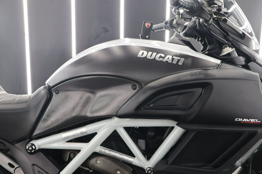 2015 Ducati Diavel Carbon