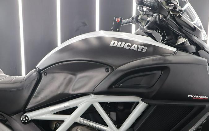 2015 Ducati Diavel Carbon