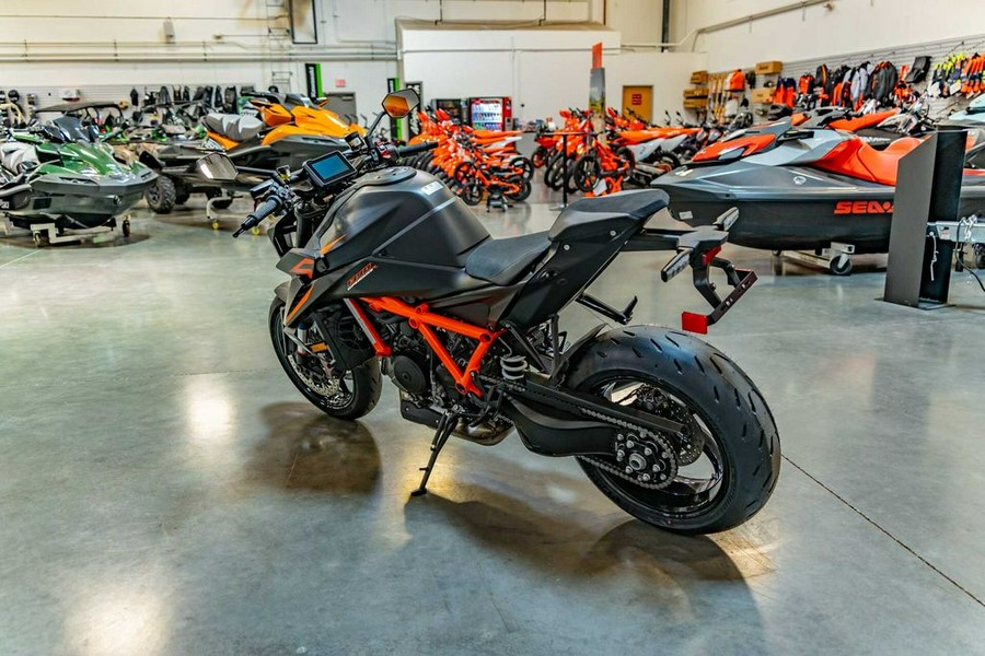 2024 KTM 1390 Super Duke R EVO