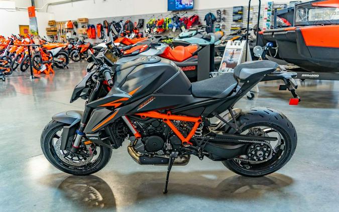 2024 KTM 1390 Super Duke R EVO