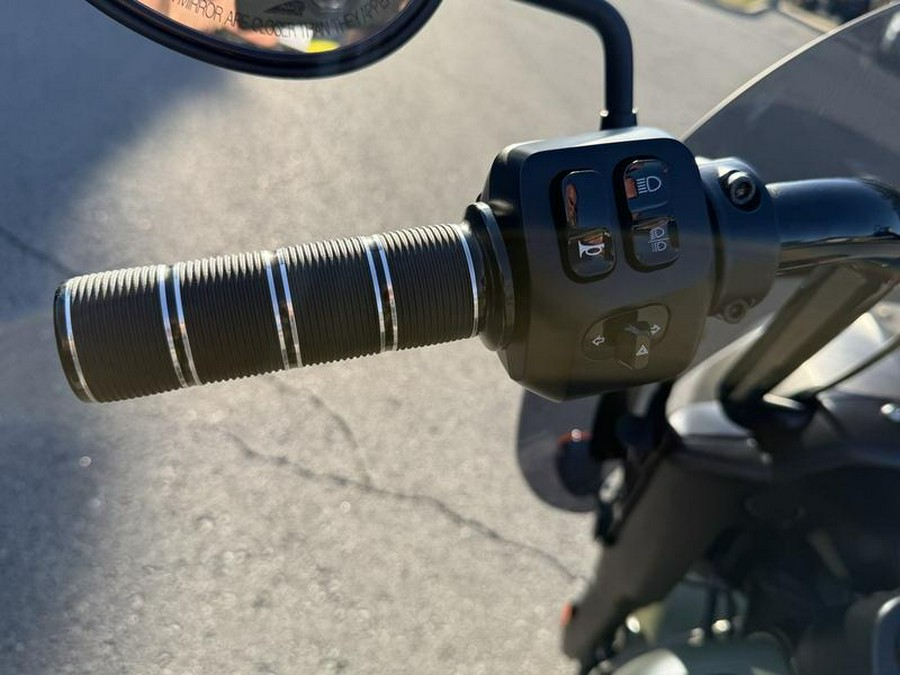 2025 Indian Motorcycle® Springfield ® Dark Horse® Moss Green Smoke