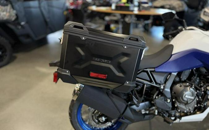 2025 Suzuki V-Strom 800DE Adventure