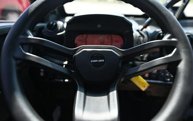 2025 Can-Am Defender Limited HD10