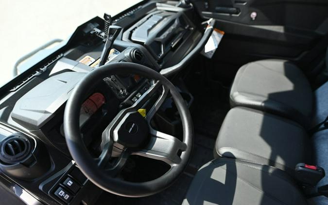 2025 Can-Am Defender Limited HD10