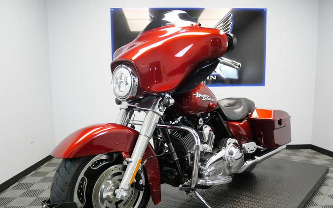 2009 Harley-Davidson® FLHX - Street Glide®
