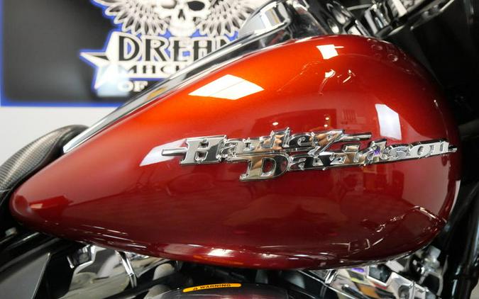 2009 Harley-Davidson® FLHX - Street Glide®