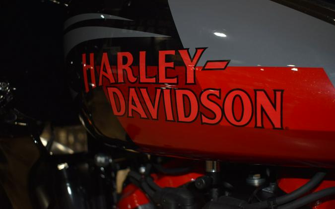 2025 Harley-Davidson® CVO™ Road Glide® ST Hot Lap