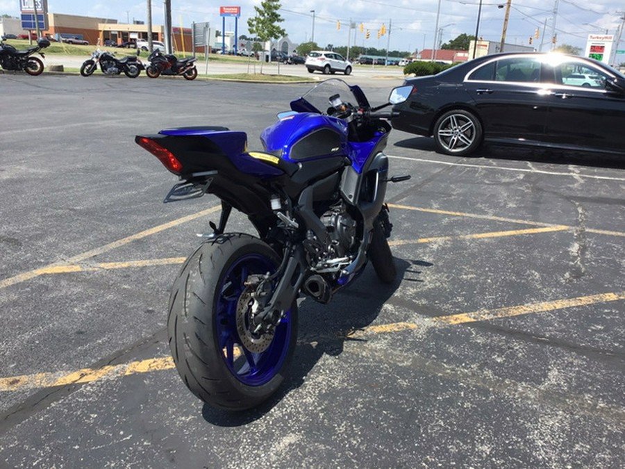 2023 Yamaha YZF R7 R7