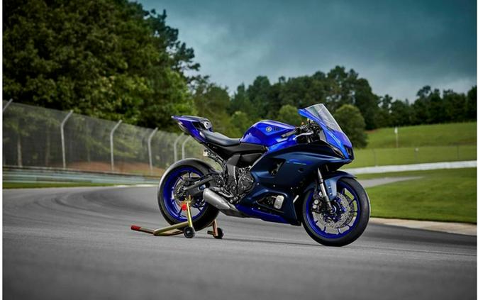 2023 Yamaha YZF R7 R7