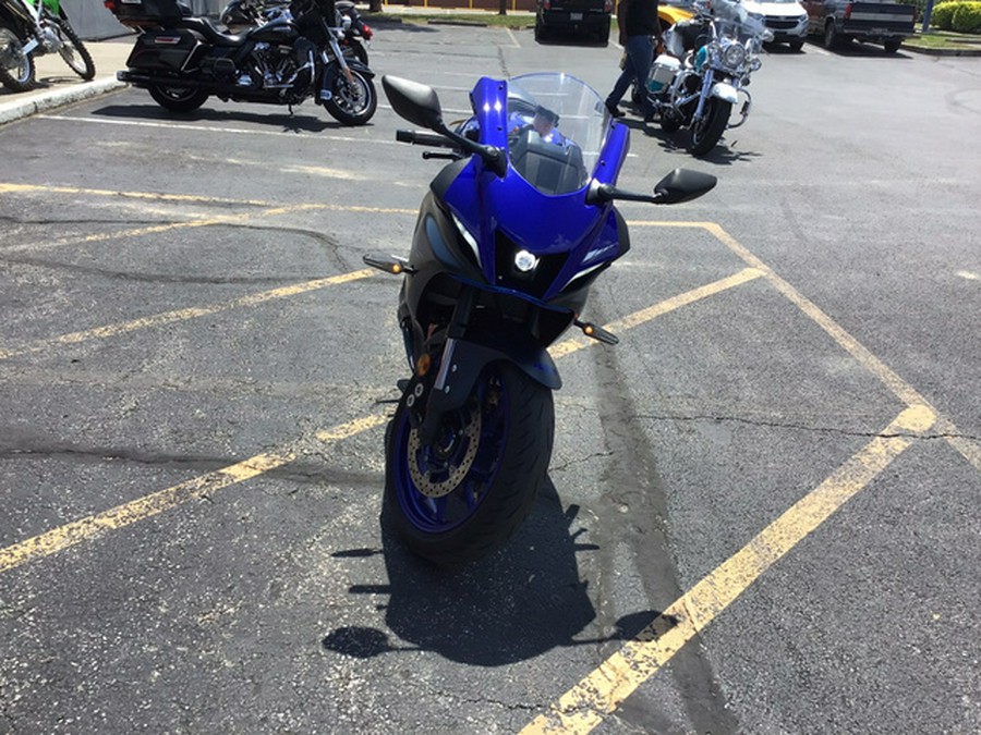 2023 Yamaha YZF R7 R7