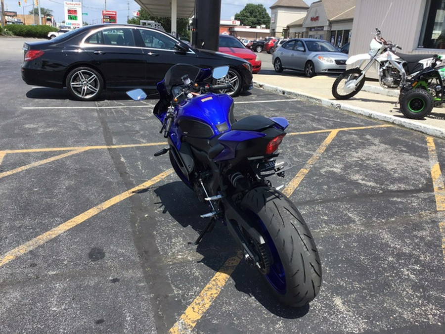 2023 Yamaha YZF R7 R7