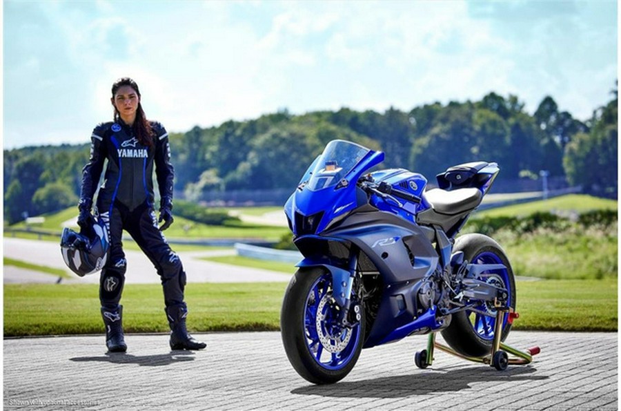 2023 Yamaha YZF R7 R7