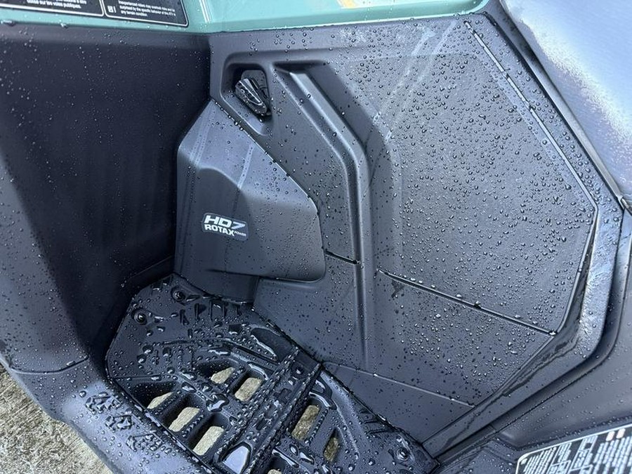 2026 Can-Am® Outlander Pro HD7