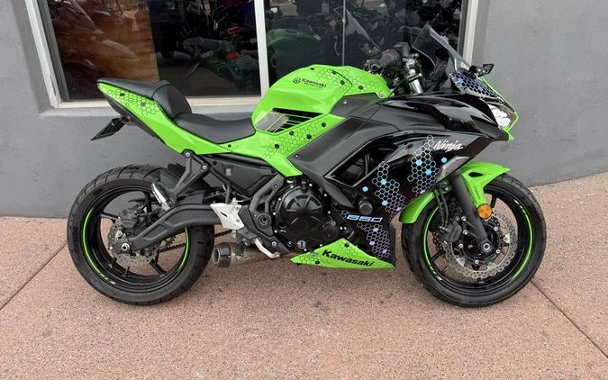 2023 Kawasaki Ninja® 650 KRT Edition