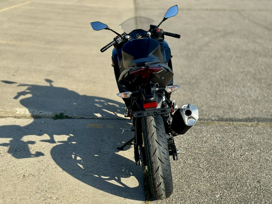 2026 Kawasaki Ninja® 500 ABS