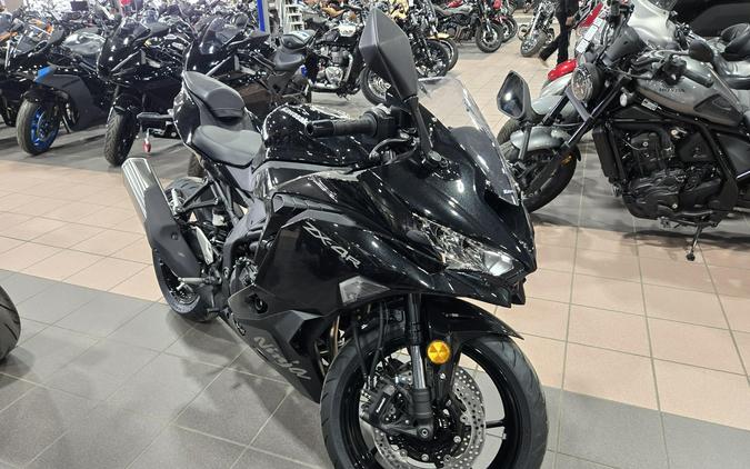 2026 KAWASAKI NINJA ZX4R ABS