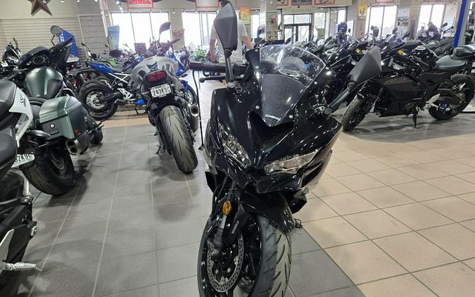 2026 KAWASAKI NINJA ZX4R ABS