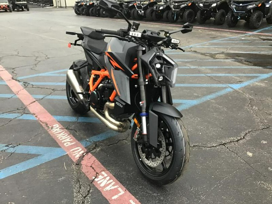 2026 KTM 1390 Super Duke R EVO