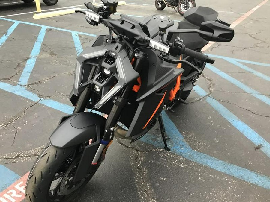 2026 KTM 1390 Super Duke R EVO