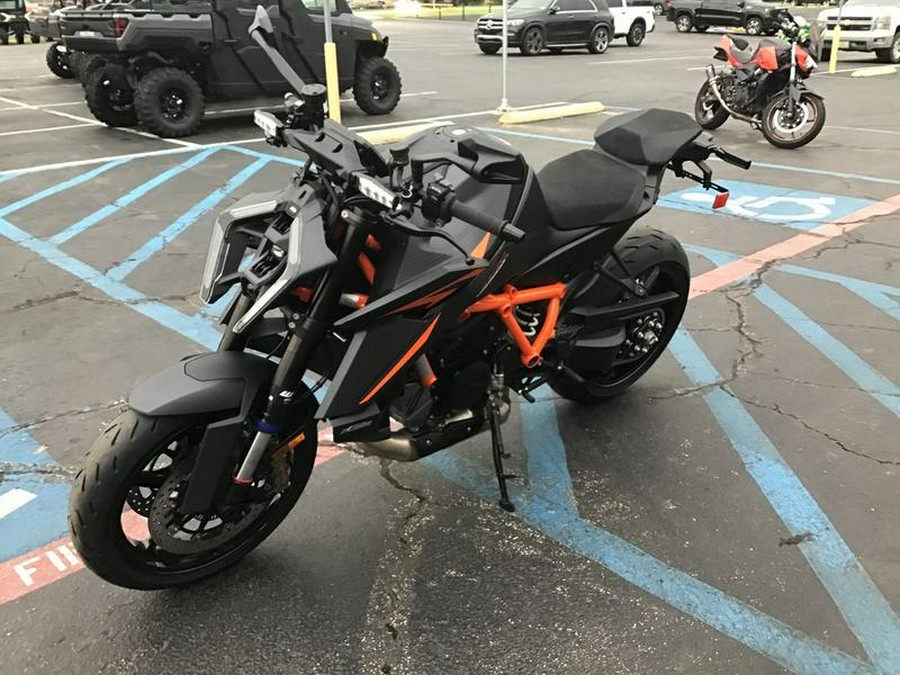 2026 KTM 1390 Super Duke R EVO