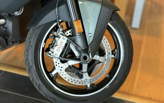 2026 BMW R 1300 RT Impulse