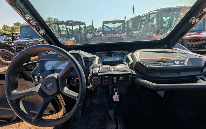 2025 COMMANDER XT 1000 R - Can-Am