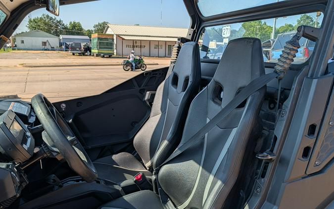 2025 COMMANDER XT 1000 R - Can-Am