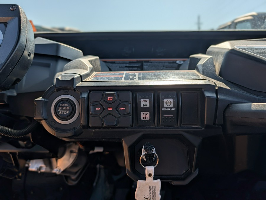 2025 COMMANDER XT 1000 R - Can-Am