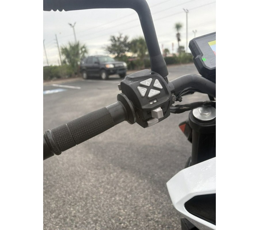 2022 KTM Duke 390