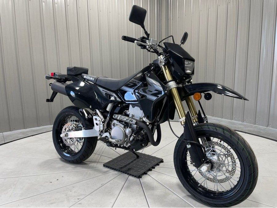 2024 Suzuki DR-Z400SM