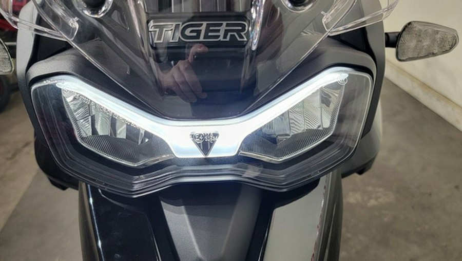 2025 Triumph Tiger 850 Sport Roulette Green / Jet Black