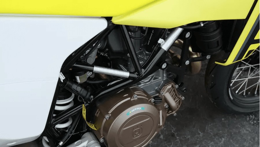 2026 Husqvarna Supermoto 701