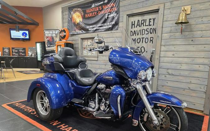 2017 Harley-Davidson Trike FLHTCUTG - Tri Glide Ultra