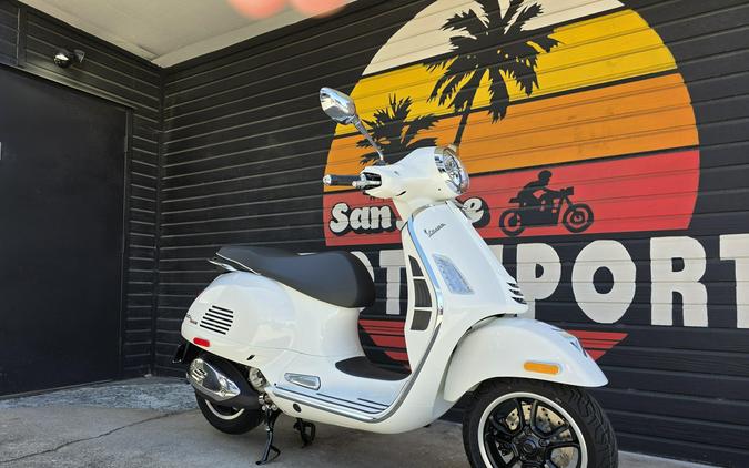 2027 Vespa GTS 310