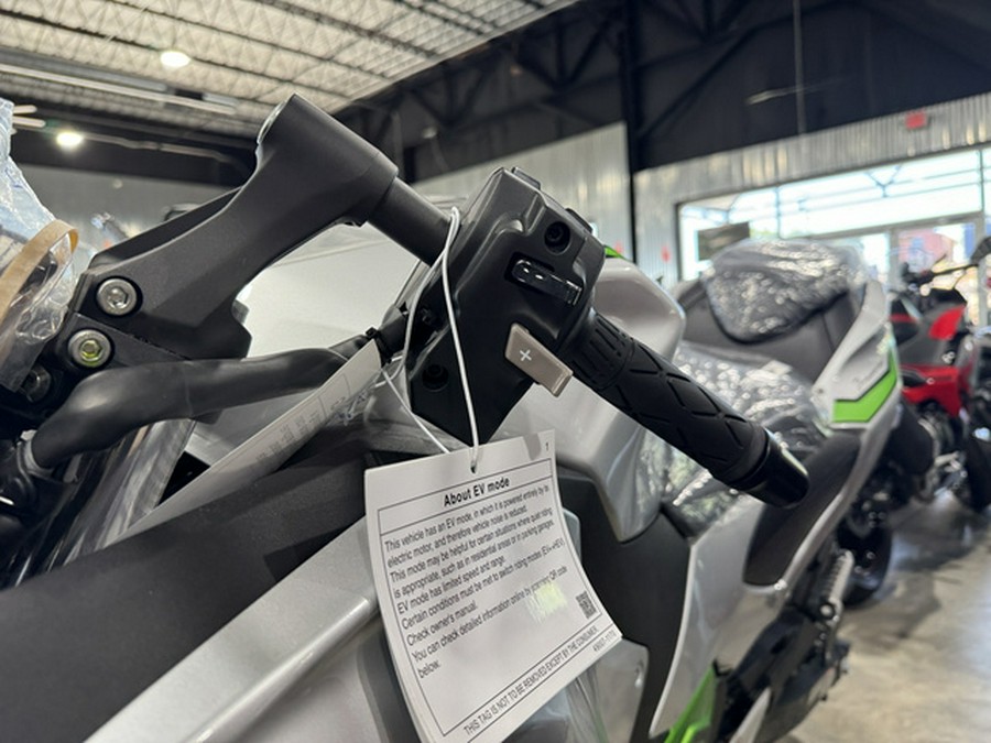 2024 Kawasaki Ninja 7 Hybrid ABS