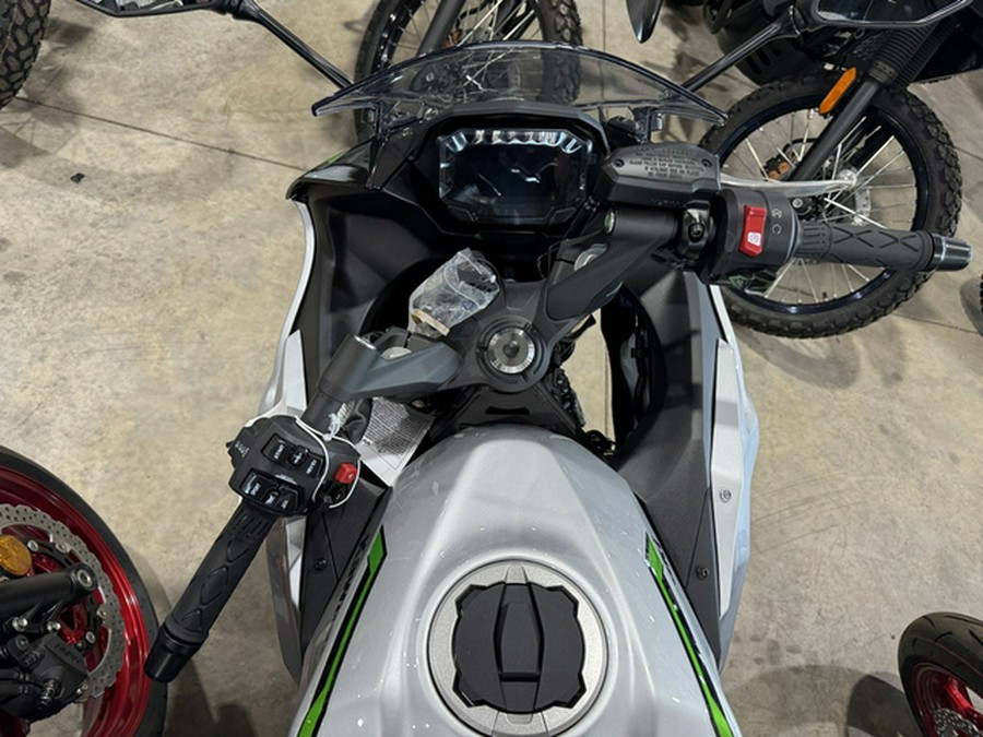 2024 Kawasaki Ninja 7 Hybrid ABS